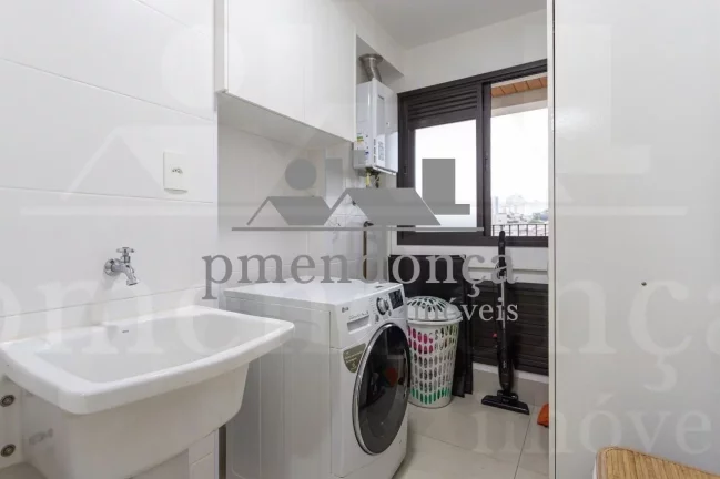 Imagem Apartamento em Perdizes com 2 sui­tes e 2 vagas, 116m²