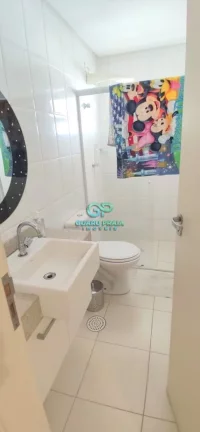 Imagem Apartamento Padrão com sacada gourmet à 300m da praia.