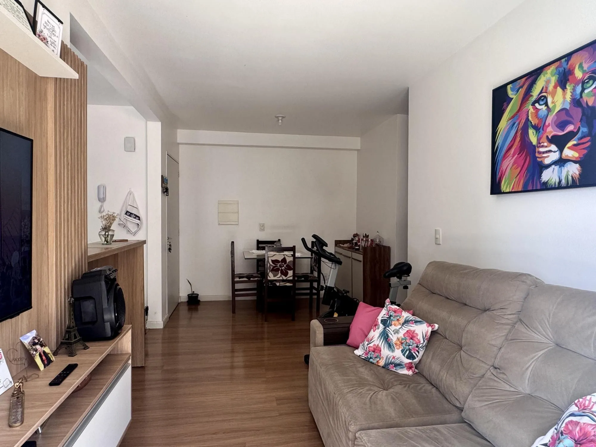 Imagem Apartamento 3 Dormitórios com Suíte, Sacada e Vaga Coberta