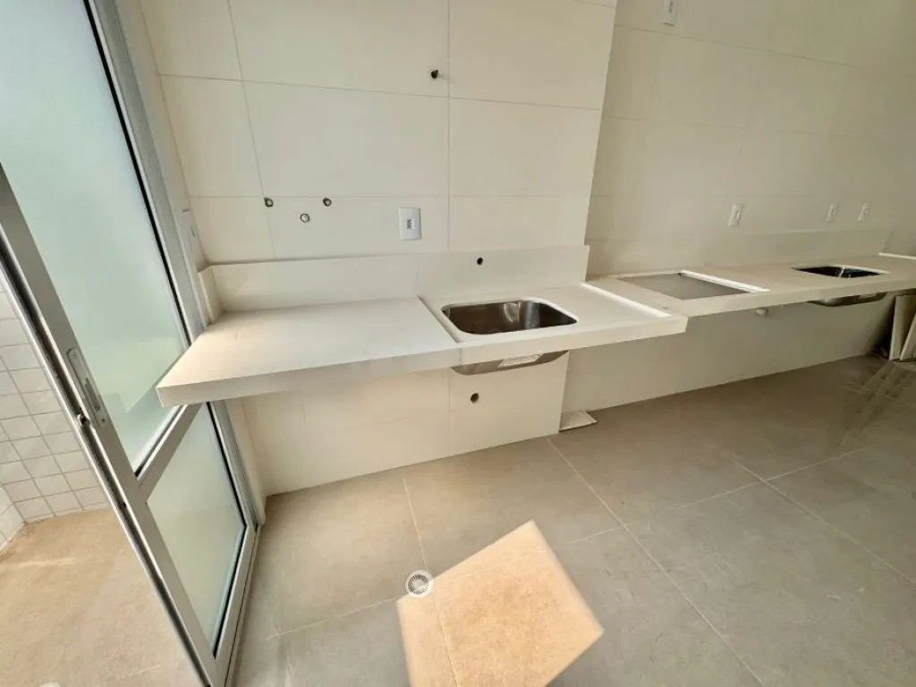 Imagem APARTAMENTO COM 94,14 m² - CANTO DO FORTE - PRAIA GRANDE SP