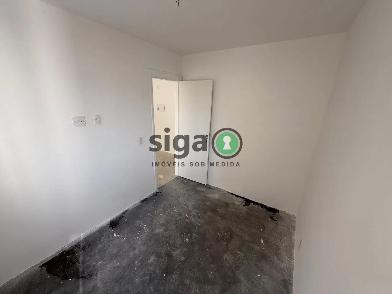 Imagem Apartamento de 36 m² com 2 Dormitórios e 1 Vaga na Avenida Guarapiranga