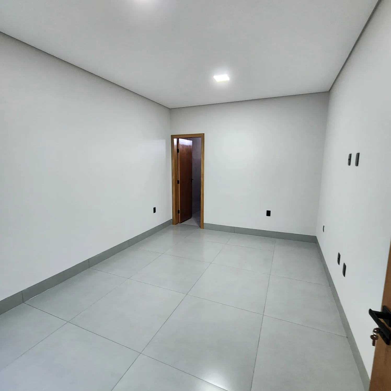 Imagem Casa 130m Umuarama-PR 247