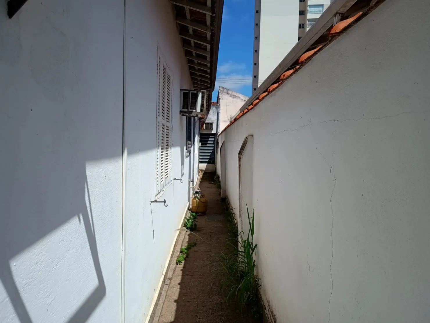 Imagem Comercial para Locação 210M², Centro, Taubaté - SP