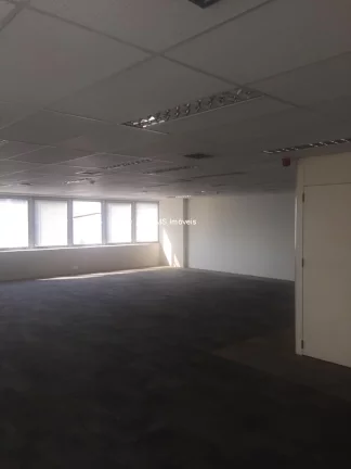 Imagem Conjunto comercial com 150m² em Pinheiros.