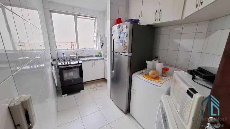 Imagem Apartamento 02 quartos, uma vaga, frente Hospital das Clinicas HC me Curitiba PR