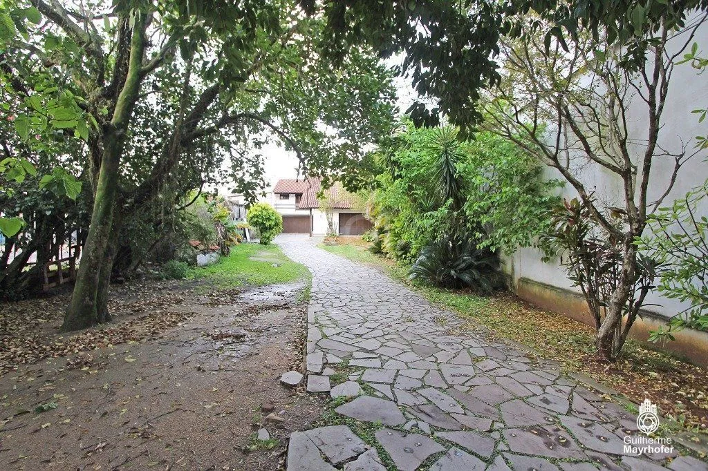 Imagem Casa para Venda - 320m², 4 dormitórios, sendo 1 suites, 3 vagas - Cavalhada