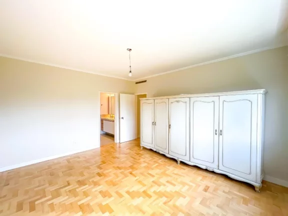 Imagem Apartamento para venda no bairro Moinhos de Vento em Porto Alegre