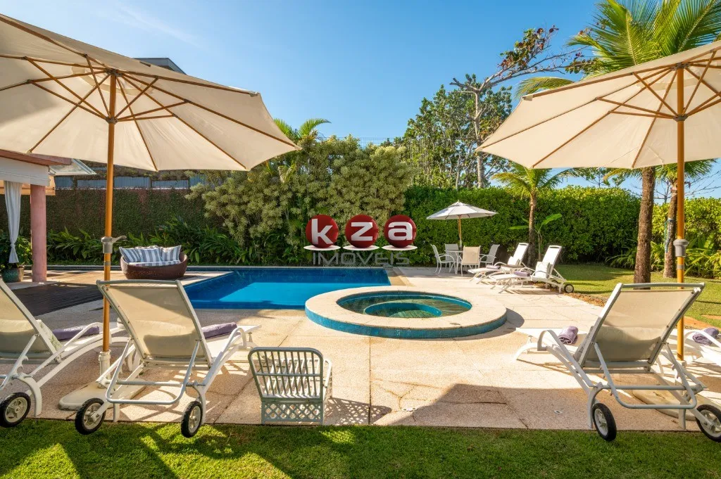 Imagem Casa de luxo a venda MOBILIADA, na Barra do Una: 6 suítes, 3 salas, 10 banheiros, frente para o mar, 800m² de área em São Sebastião-SP!