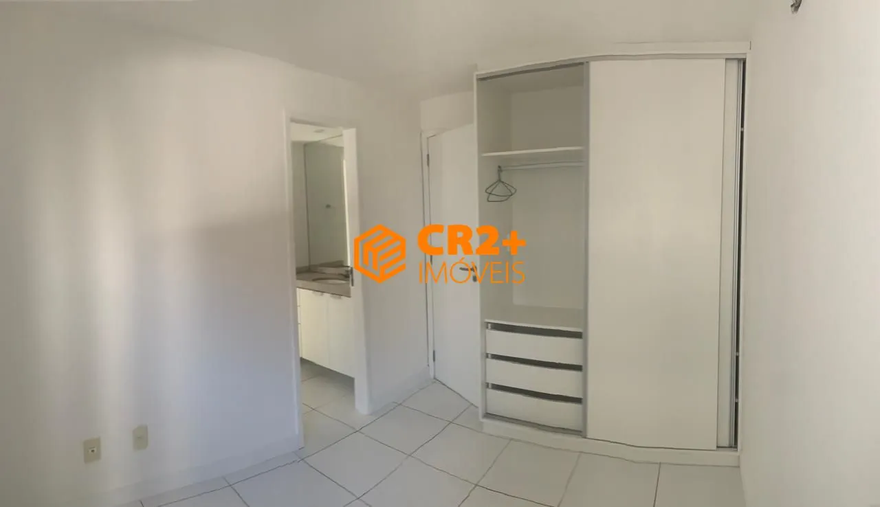 Imagem Apartamento em Boa Viagem - 3 quartos - 1 Suite - 2 Garagens- Varanda - 87m2