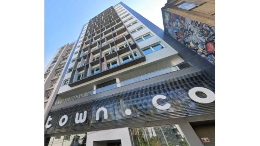 Foto do imóvel Flat à venda em Porto Alegre, Centro Histórico, com 1 quarto, 30m2