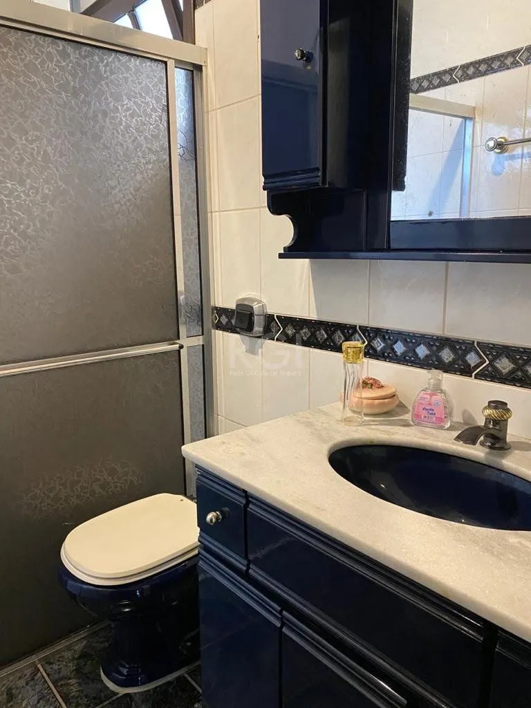 Imagem Casa para Venda - 330m², 6 dormitórios, 3 vagas - Cavalhada