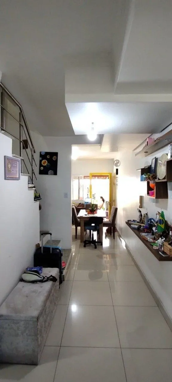 Imagem Sobrado No Bairro Aberta Dos Morros- 3 Dormitórios