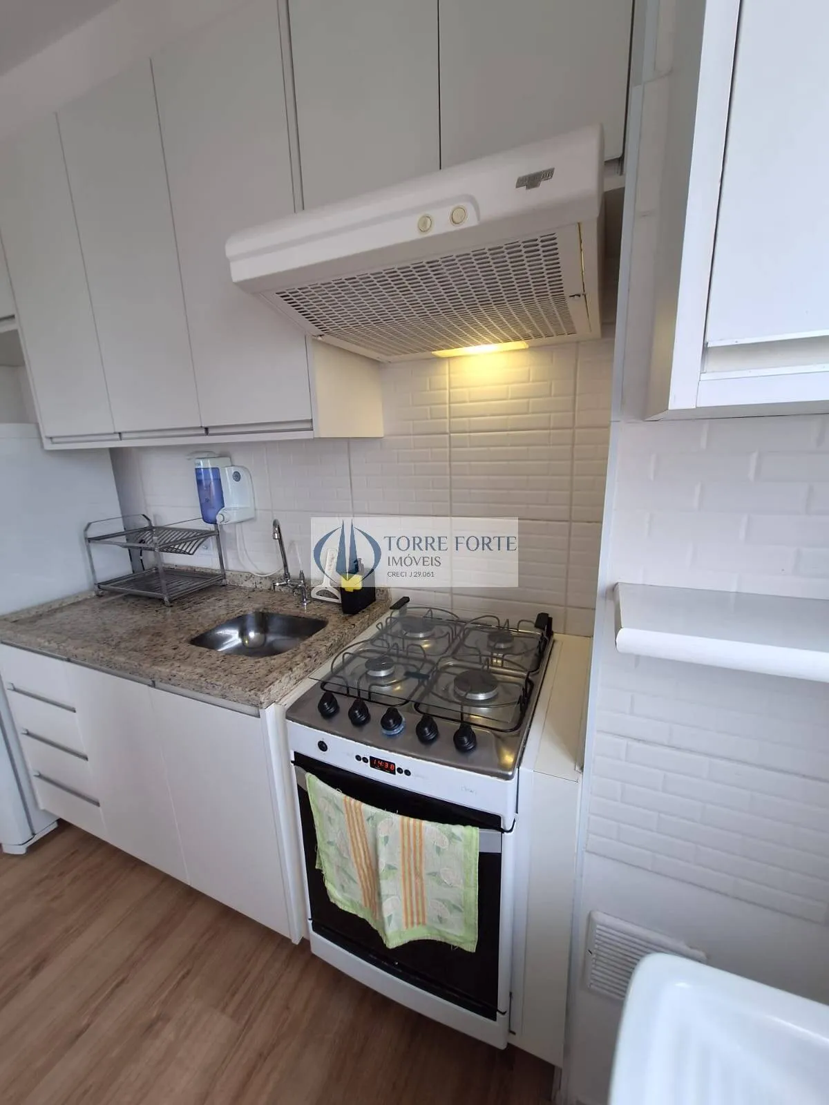 Imagem Lindo apartamento mobiliado, 500 metros da estação Brás.