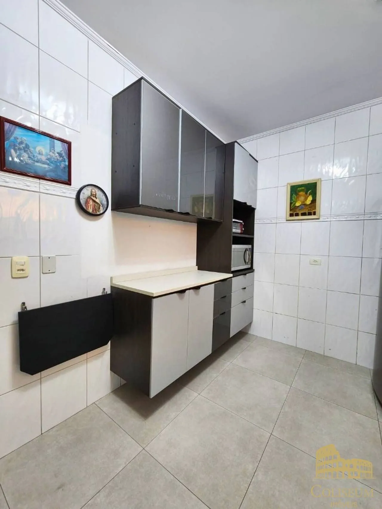 Imagem SOBRADO, 2 DORMS,2SUÍTES,CHURRASQUEIRA,2 VGS, GUILHERMINA