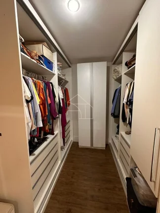 Imagem Luxuosa Casa à Venda no Condomínio Resort Boulevard Lagoa – Serra, ES