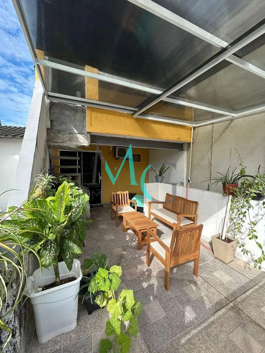 Imagem Casa Triplex para locação ou venda - São Jorge - Inhoaíba - Rio de Janeiro/RJ