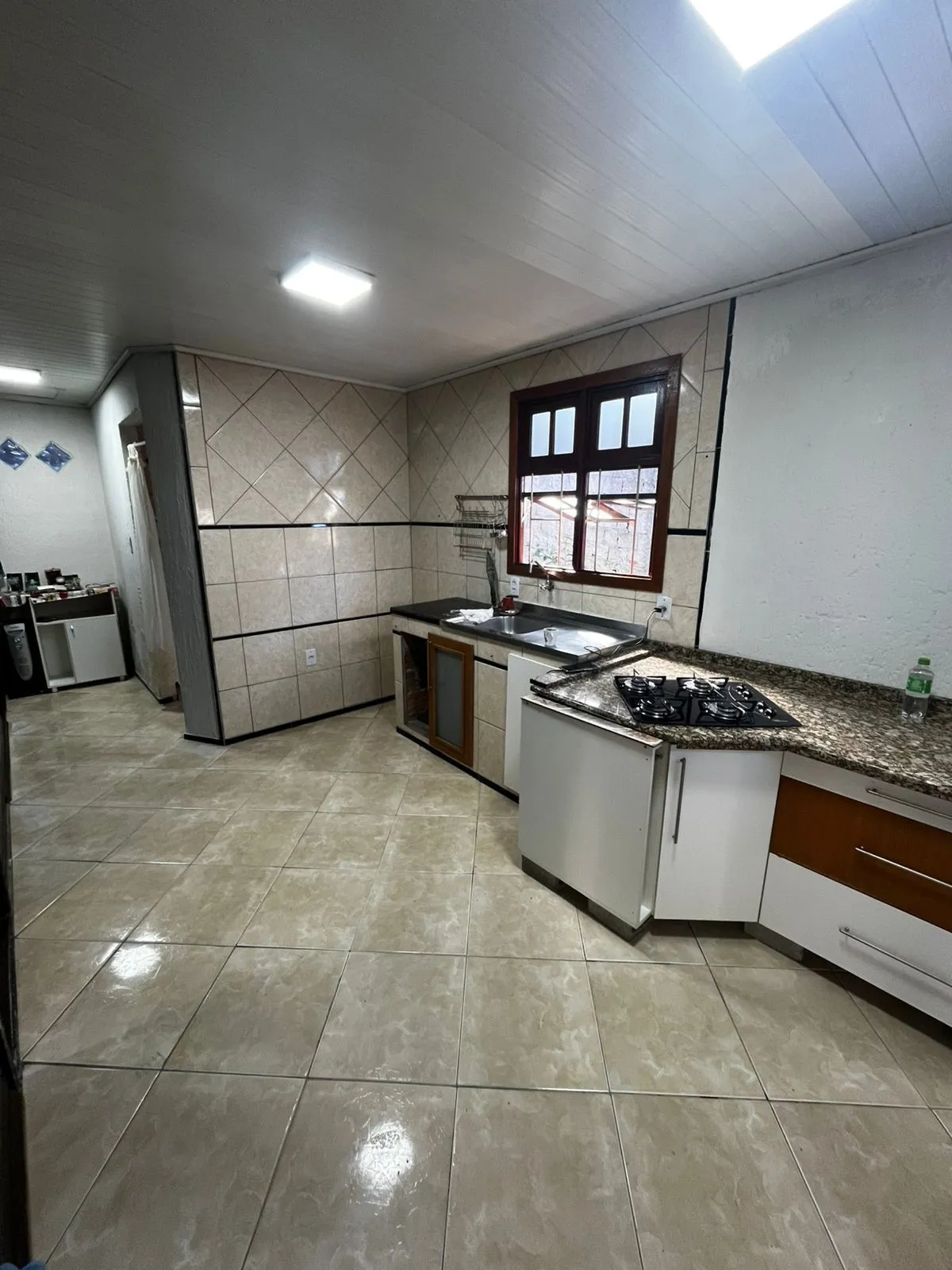 Imagem Terreno de 326m², com 02 casas de Madeira em excelentes condições, Passo d'areia