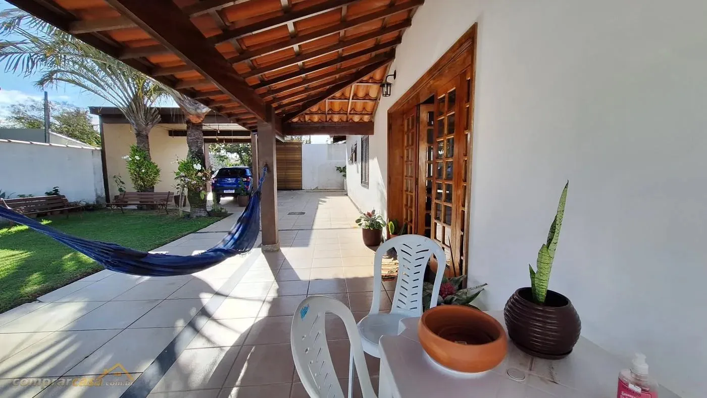 Imagem Casa em Canal Navegável na Ogiva, Cabo Frio/RJ