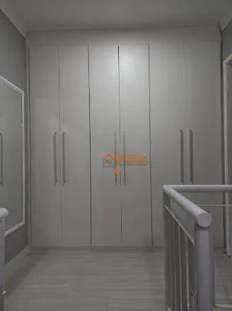 Imagem Sobrado com 3 dormitórios à venda, 120 m² por R$ 650.000,00 - Jardim Célia - Guarulhos/SP