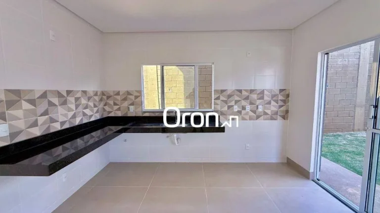 Imagem Sobrado à venda, 138 m² por R$ 650.000,00 - Chácara São Pedro - Aparecida de Goiânia/GO