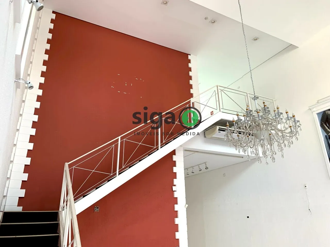 Imagem LOJA COMERCIAL 230M² AO LADO DO SHOPPING PORTAL DO MORUMBI