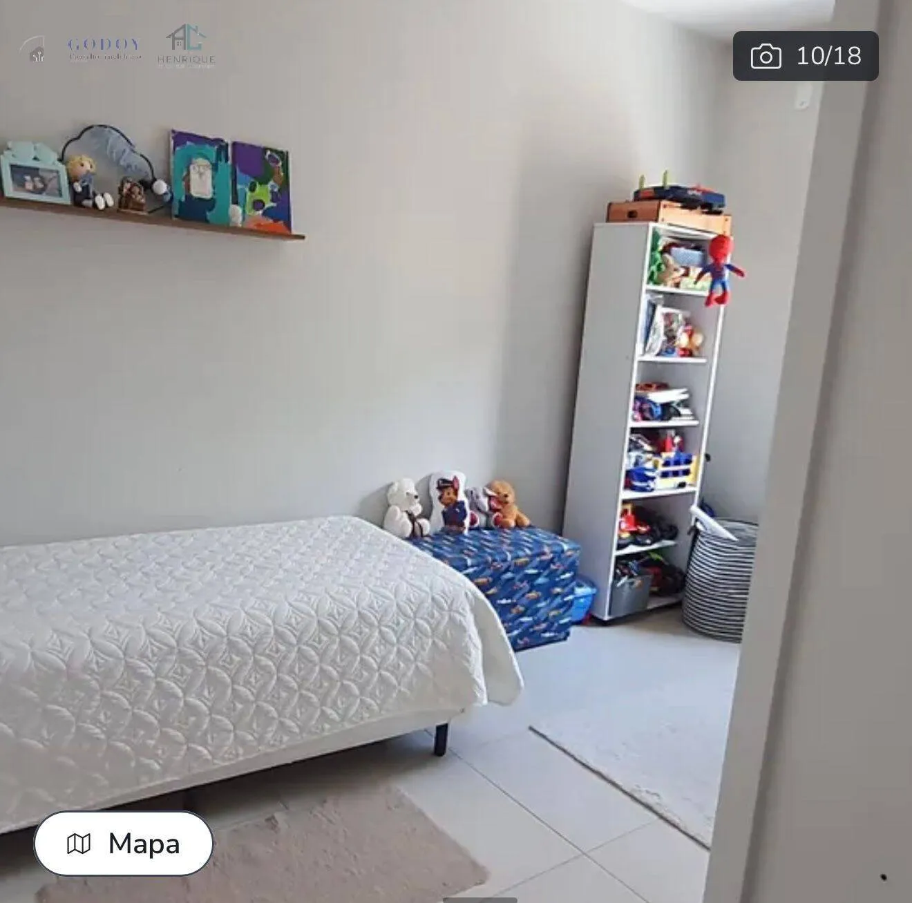 Imagem Casa Térrea com 3 Quartos no Village Santana/Coopemi - 140m² | 3 Vagas