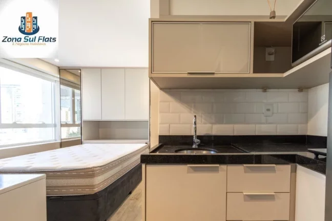Imagem Studio Mobiliado à Venda Em Pinheiros Com 1 Suíte e 1 Vaga