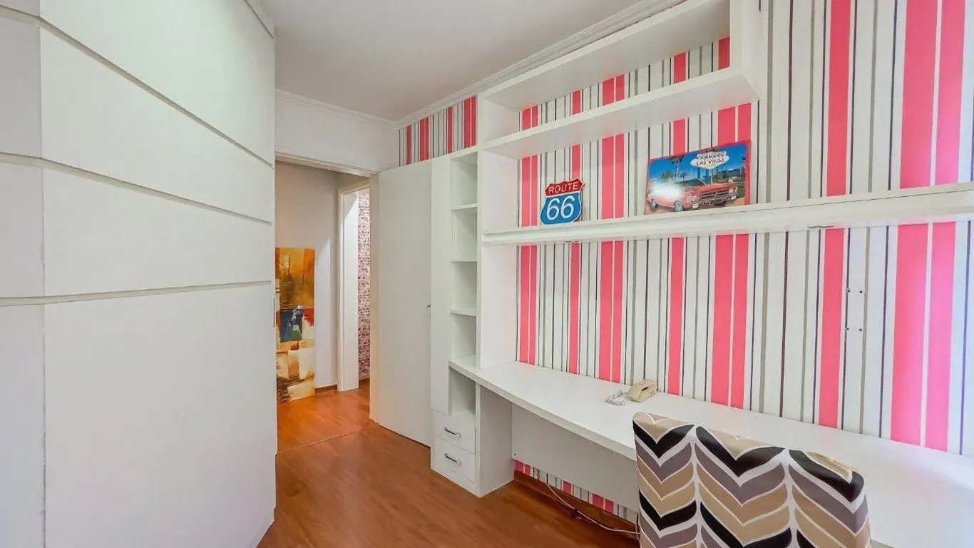 Imagem Vende-se apartamento com 2 quartos, 57m2 e 1 vaga - Boa Vista