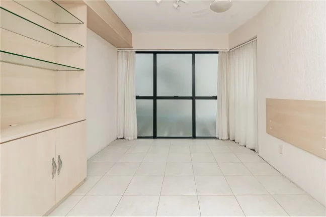 Imagem Sala para venda no bairro Auxiliadora em Porto Alegre