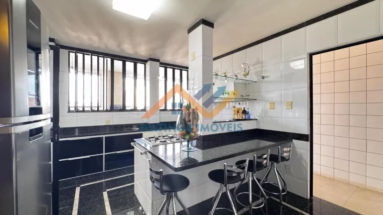 Imagem casa incrível no Bairro das Águas, com uma estrutura impecável e ambientes pensados para proporcionar conforto e funcionalidade.
