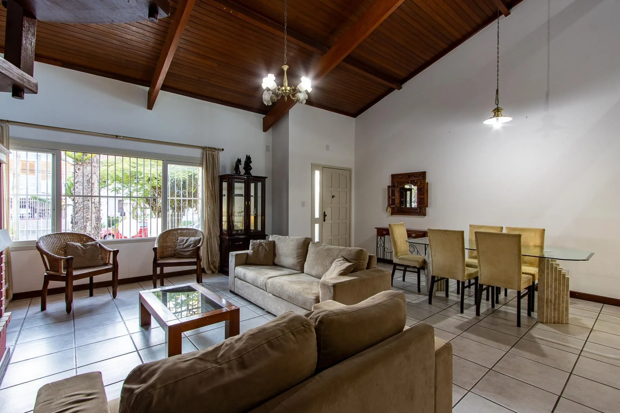 Imagem Casa completa e sofisticada no Jardim Verde Ipanema!