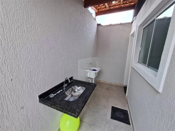 Imagem Casa em condomínio à Venda em GUILHERMINA a FORTE, Praia Grande - SP