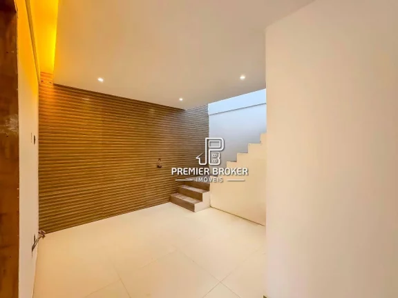 Imagem Casa à venda, 130 m² por R$ 690.000,00 - Albuquerque - Teresópolis/RJ