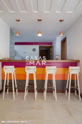 Imagem Imperdível: Casa em Condomínio de Luxo em Geribá, Búzios-RJ! 4 quartos, 4 suítes, 5 banheiros, 2 vagas, 300m². Venha conferir!