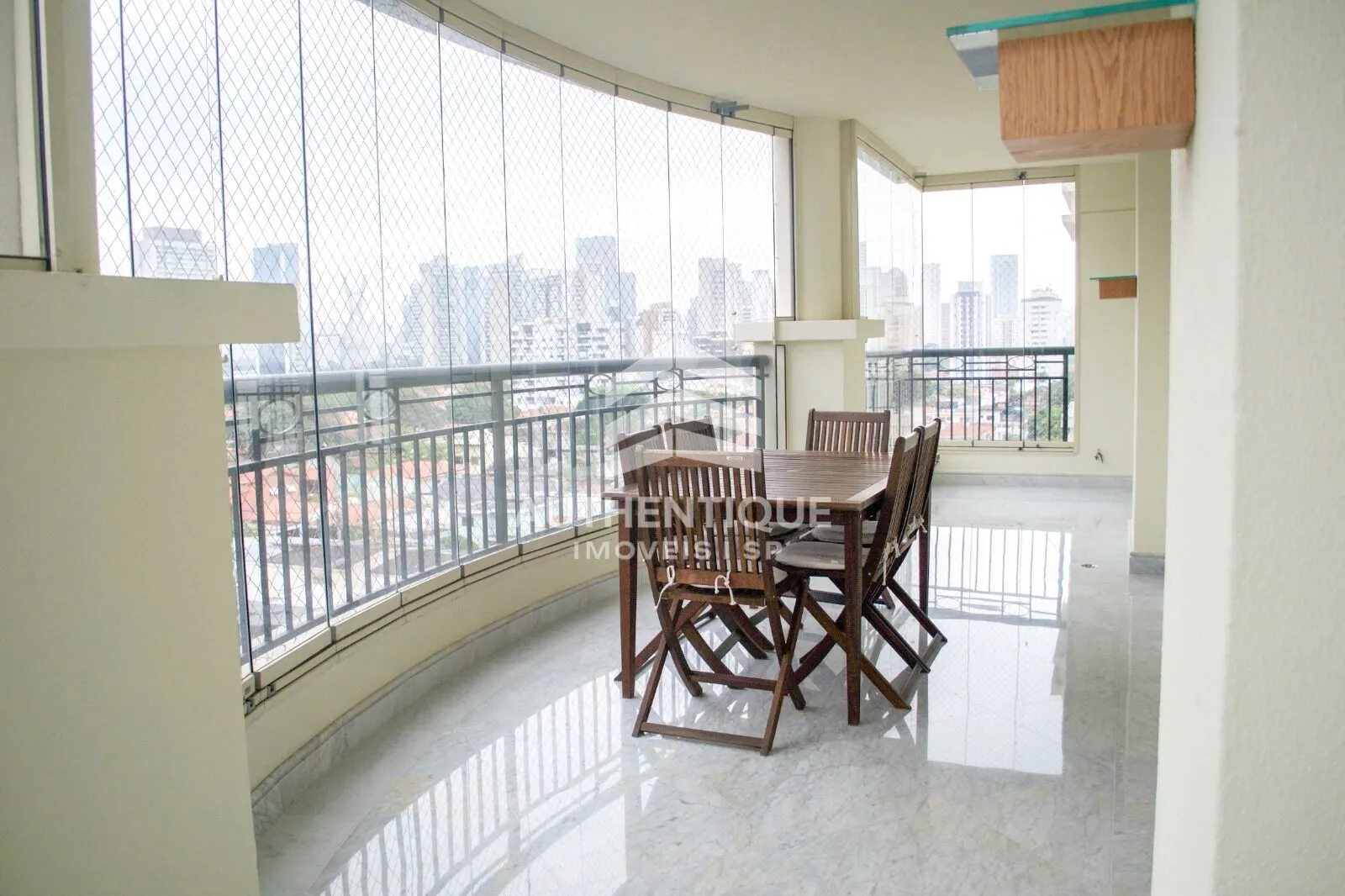 Foto do imóvel Le Grand Classique Brooklin - Apartamento à venda em Rua Pensilvânia