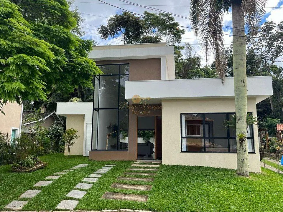 Imagem Casa em Condomínio para Venda em Teresópolis / RJ no bairro Vargem Grande