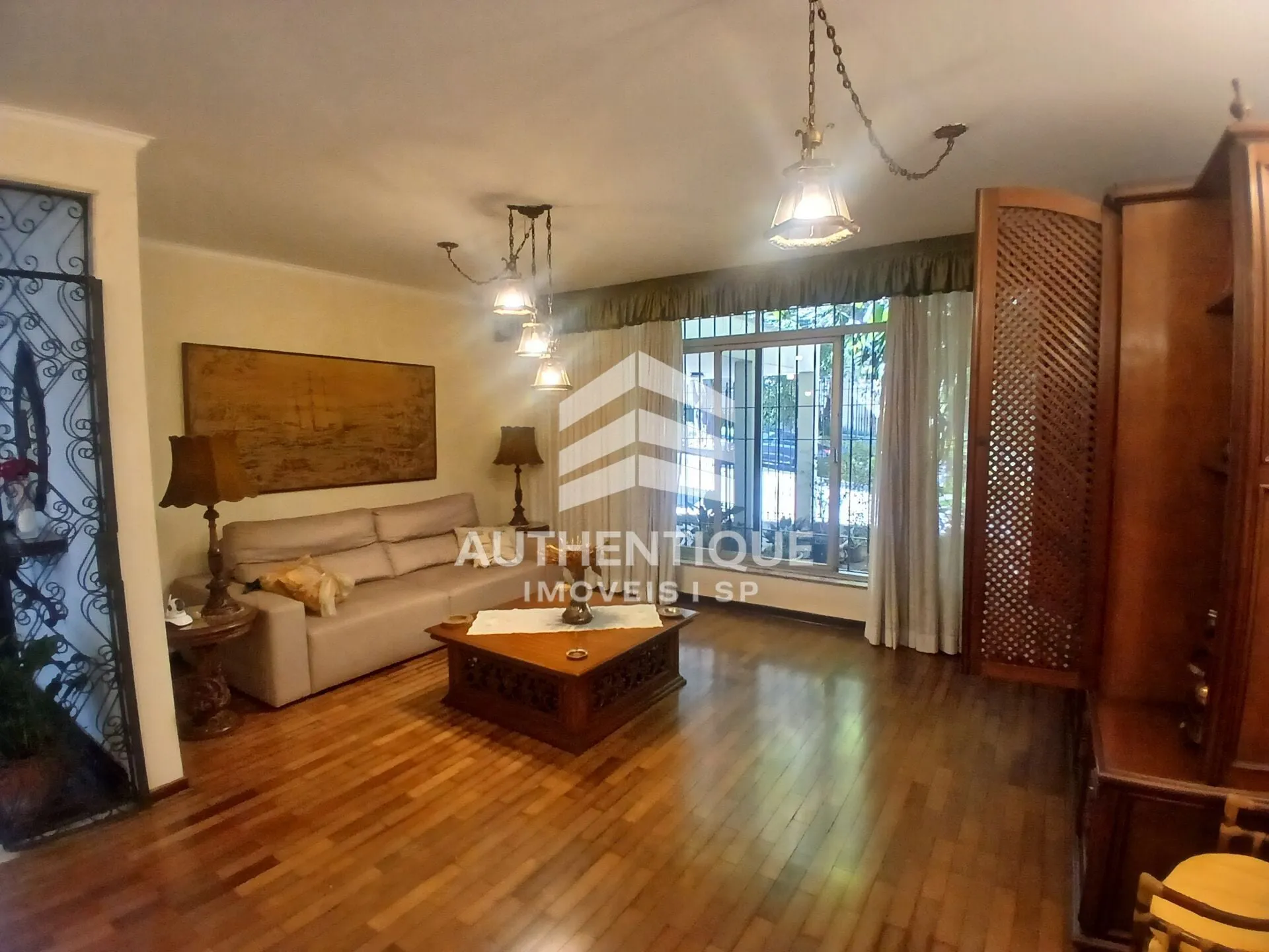 Imagem Casa à venda no bairro Vila Alexandria - São Paulo/SP