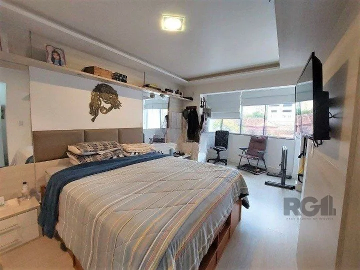 Imagem Casa, 234m², 3 dormitórios, Cristal