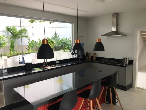 Imagem Casa frente mar de luxo em Angra dos Reis-RJ, bairro Piraquara (cunhambebe), 4 quartos, 4 suítes, 6 banheiros, 400m². Venha conferir!