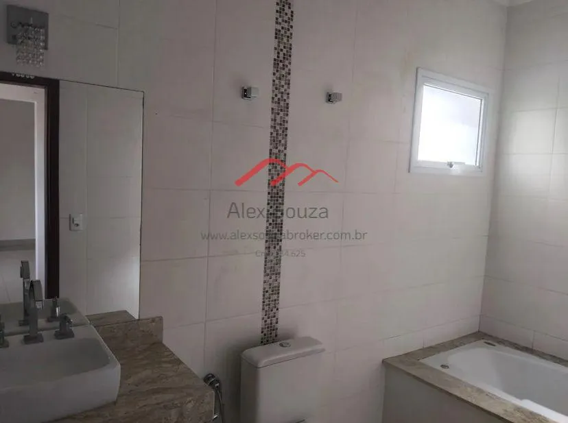Imagem Sobrado em Condomínio para Venda em Sumaré, Residencial Real Parque Sumaré, 3 dormitórios, 1 suíte, 3 banheiros, 4 vagas