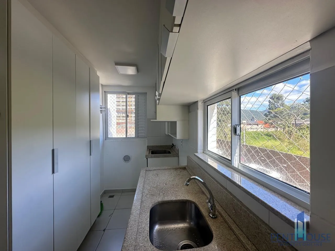 Imagem Apartamento Zona Central para Venda em Itapema, ALTO SÃO BENTO, 2 dormitórios, 1 banheiro, 1 vaga