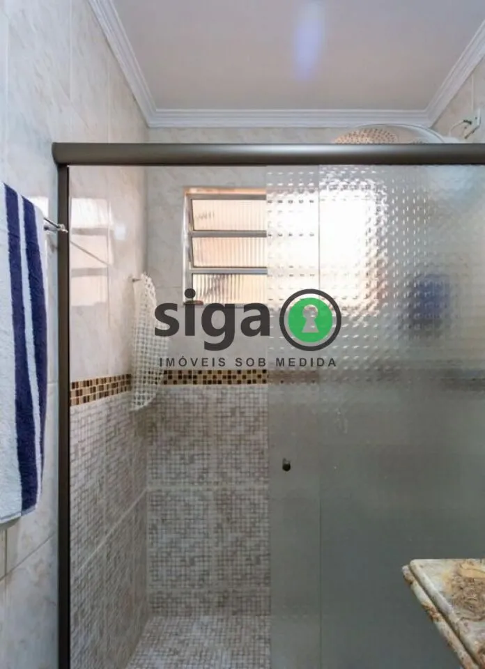 Imagem Casa com 3 Quartos, Suíte, Quintal e 2 Vagas em Região Residencial Tranquila