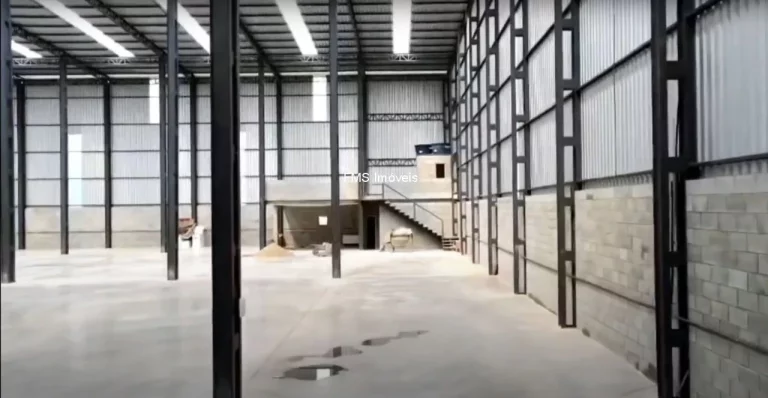 Imagem Galpão com 3620m² em Itapecerica de Serra - SP