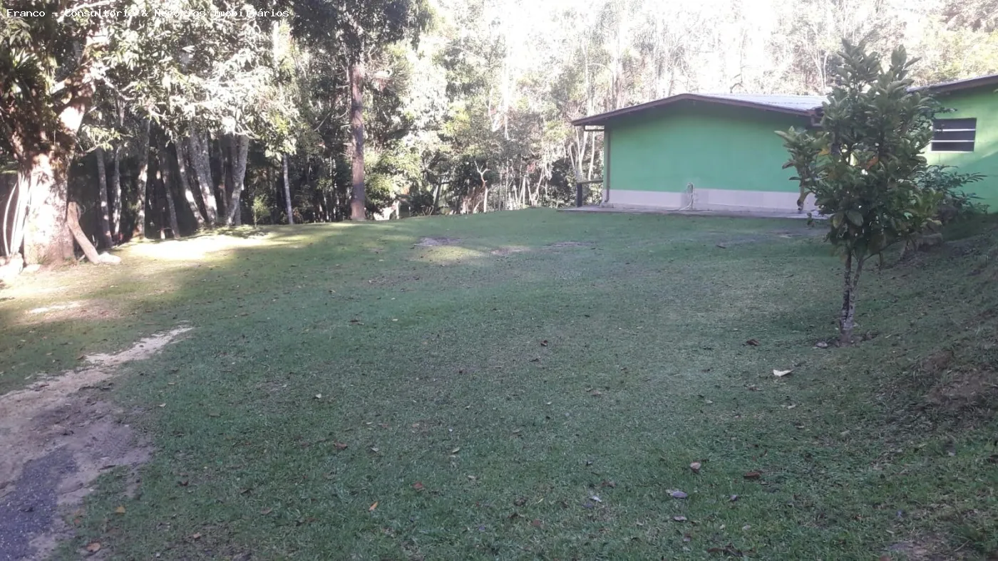 Imagem Sítio para Venda em Juquitiba, Juquitiba, 4 dormitórios, 1 suíte, 2 banheiros, 4 vagas