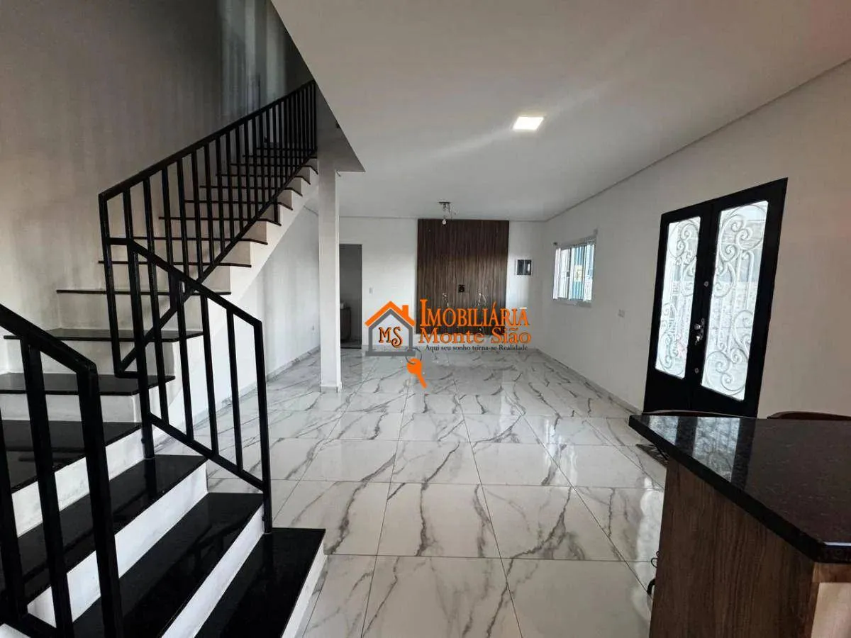 Imagem Casa com 3 dormitórios à venda, 250 m² por R$ 830.000,00 - Ponte Grande - Guarulhos/SP