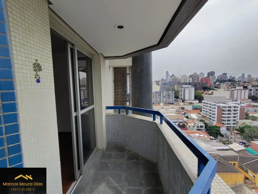 Imagem Apartamento Pinheiros, 2 dormitórios( 1 suíte) e 2 vagas, perto Metrô Fradique e com excelente valor de Condomínio. Edifício com Portaria 24 hs, Gerador e Lazer