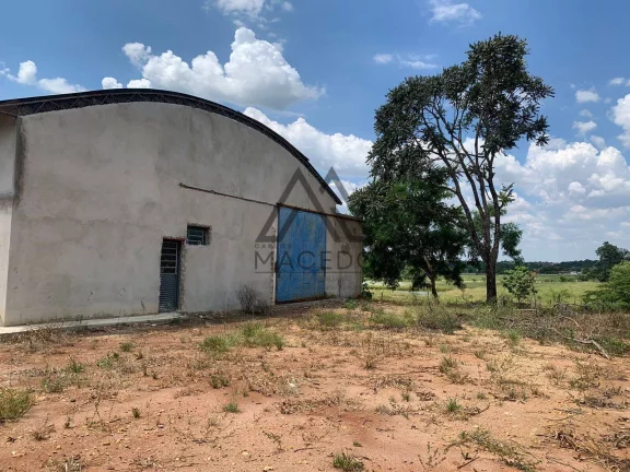 Imagem Área de 60 mil m² para Locação em Porangaba/SP