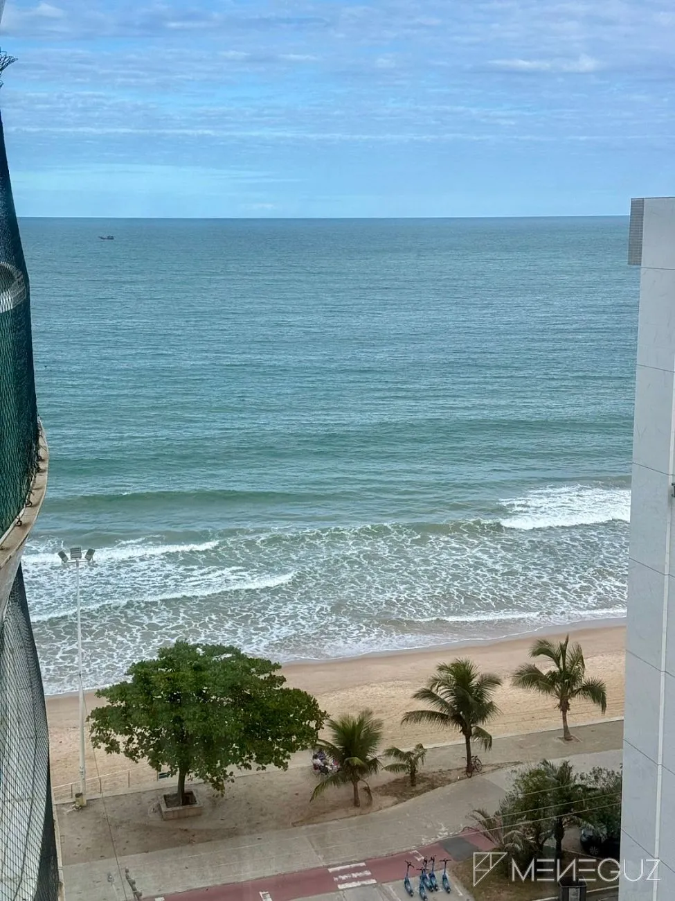 Imagem Apartamento 3 Quartos frente mar mobiliado.