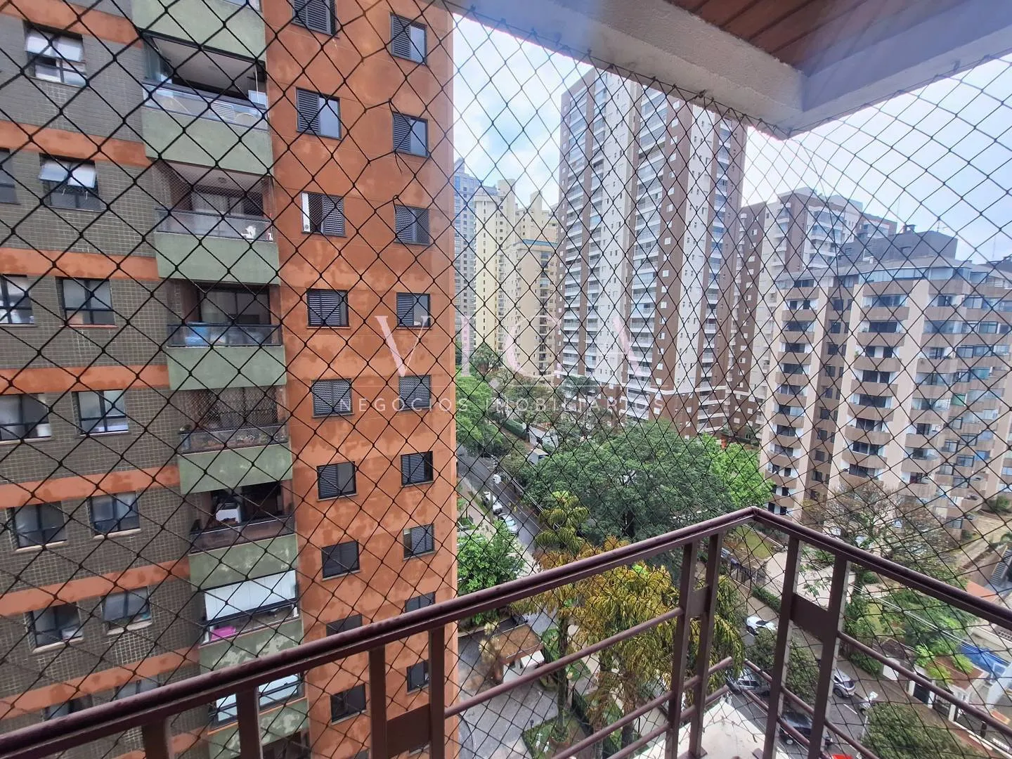 Imagem Apartamento de 75 m², 2 dormitórios locação por R$ 4.600,00 - Alphaville/SP