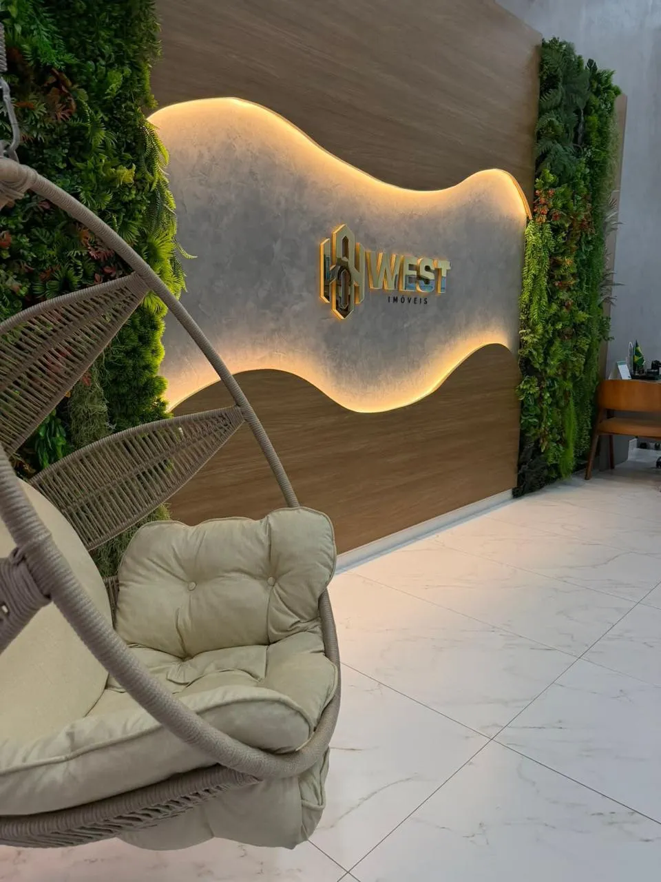 Imagem Ponto Comercial à venda com 120m2 por R$ 120.000,00